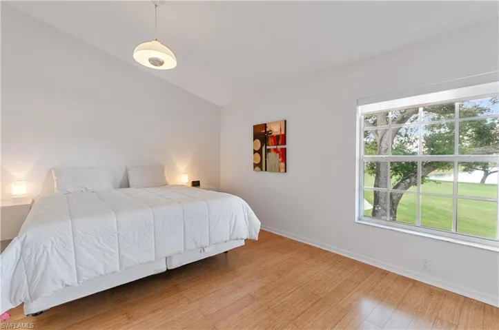 28072 Cavendish Ct 2211, Bonita Springs, Florida 34135
