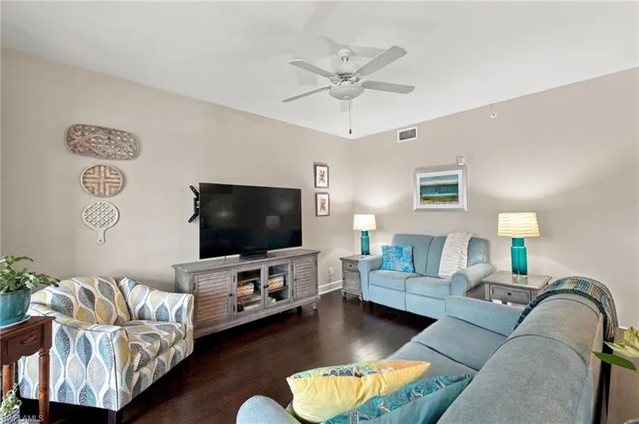 10710 Ravenna Way 205, Fort Myers, Florida 33913