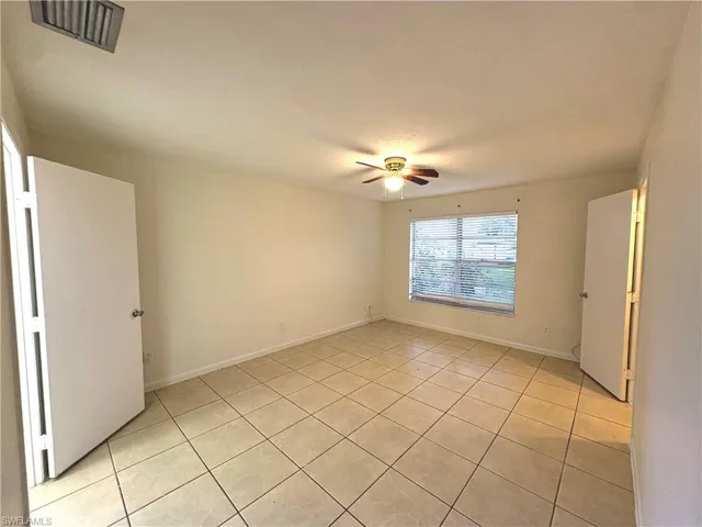 521 Ne 24th Pl 2, Cape Coral, Florida 33909