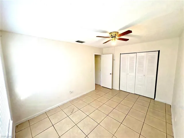 521 Ne 24th Pl 2, Cape Coral, Florida 33909