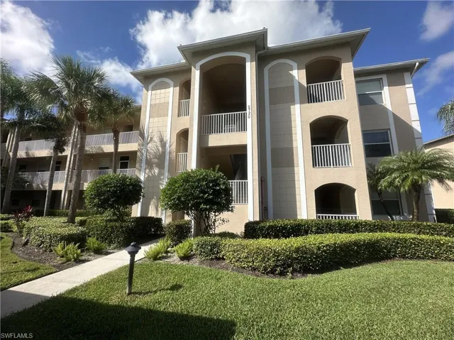 2720 Cypress Trace Cir # 2928, Naples, Florida 34119