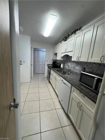 1719  Chapel Hill  ST, Lake Placid, FL 33852