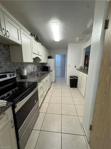 1719  Chapel Hill  ST, Lake Placid, FL 33852