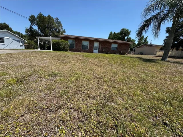 1719  Chapel Hill  ST, Lake Placid, FL 33852