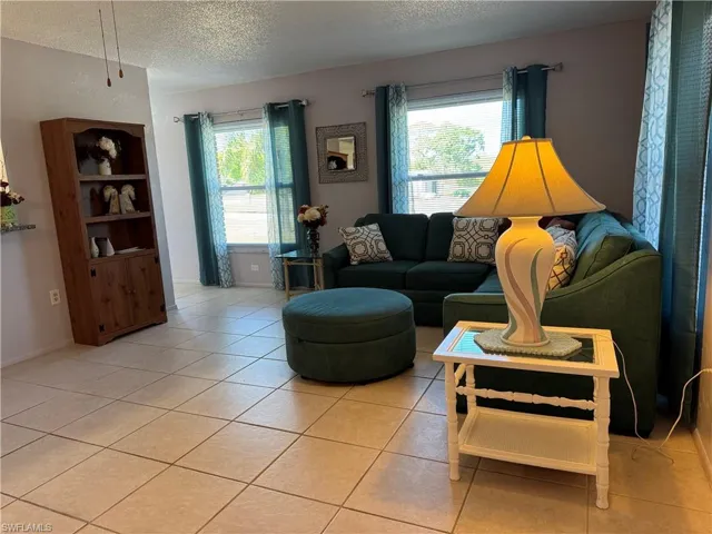 1719  Chapel Hill  ST, Lake Placid, FL 33852