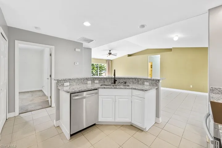 13001  Fourth  ST, Fort Myers, FL 33905