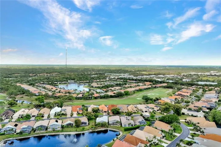 Aerial view of Spanish Well Golf & Country Club.