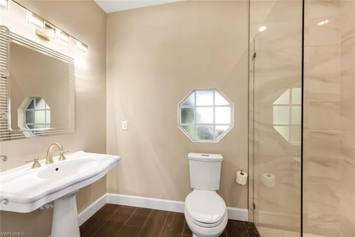 Ensuite casita bathroom features a walk-in shower.