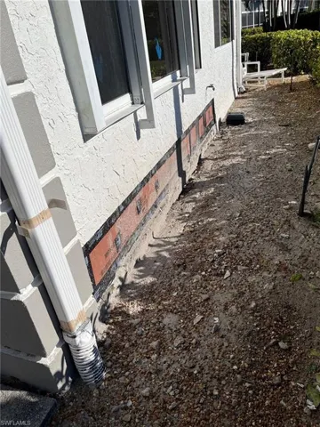 View of side of property