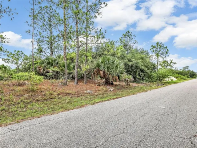 1420  Jefferson  AVE, Lehigh Acres, FL 33972