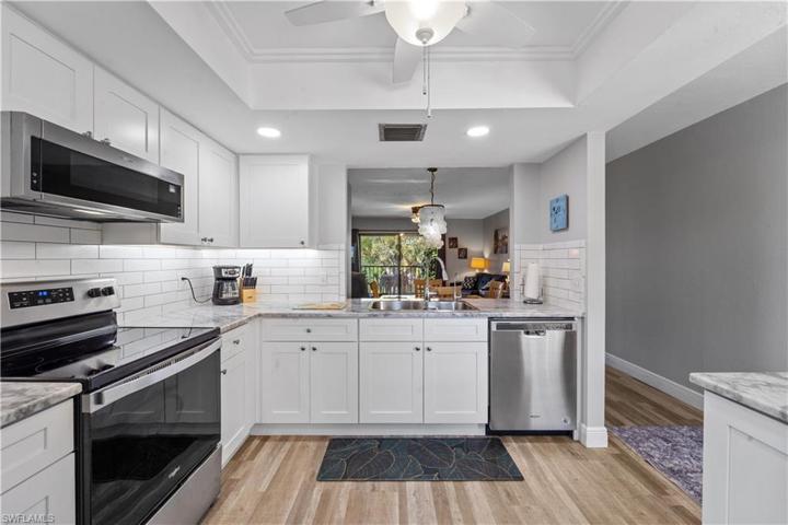 8474 Charter Club CIR # 14, FORT MYERS FL 33919