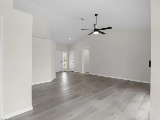 17336  Phlox  DR, Fort Myers, FL 33967