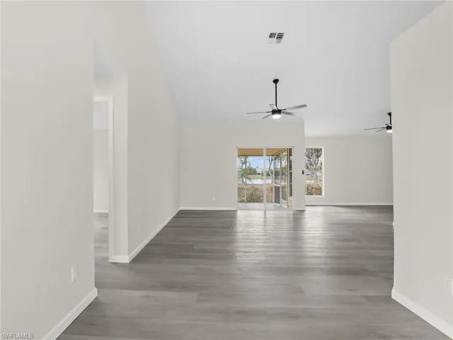 17336  Phlox  DR, Fort Myers, FL 33967
