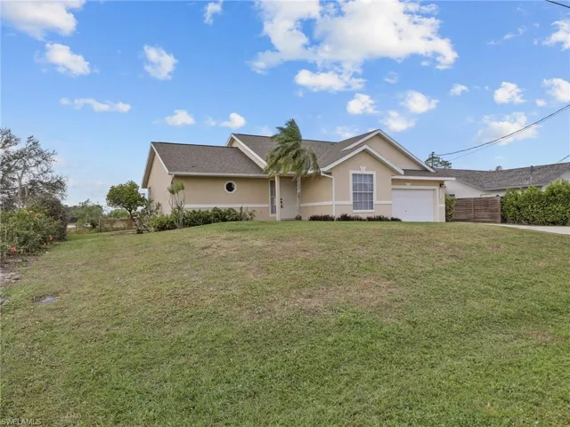 17336  Phlox  DR, Fort Myers, FL 33967