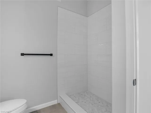 17336  Phlox  DR, Fort Myers, FL 33967