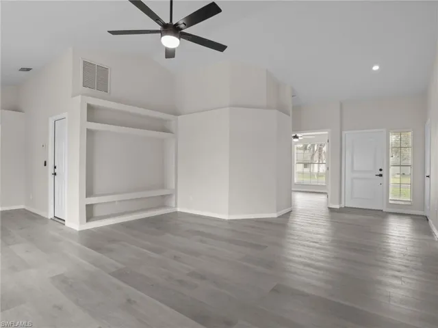 17336  Phlox  DR, Fort Myers, FL 33967