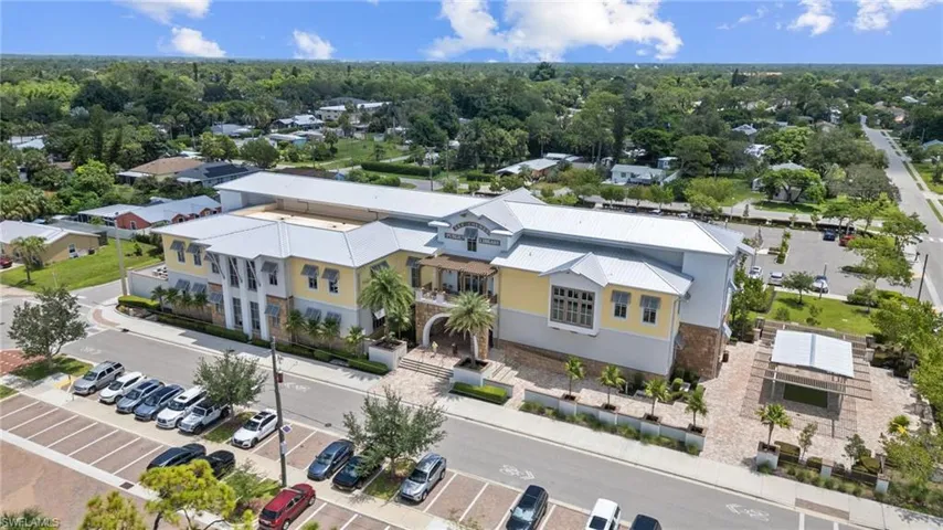 27261 Dortch Ave, Bonita Springs, Florida 34135