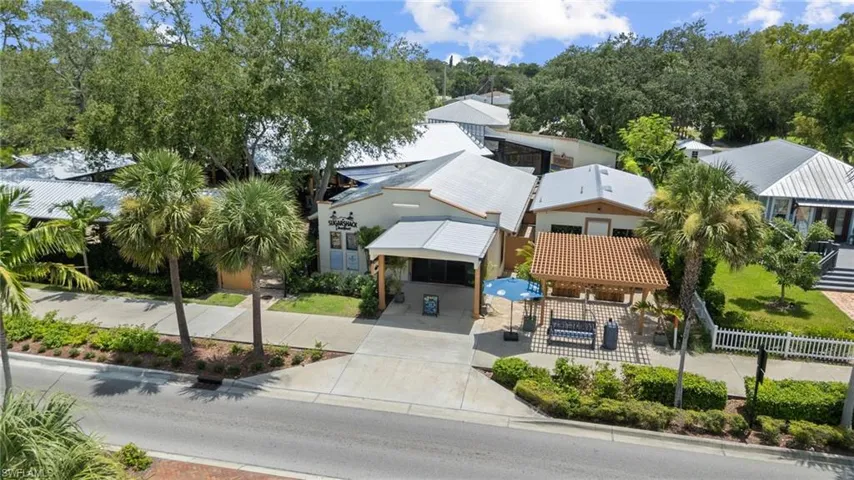27261 Dortch Ave, Bonita Springs, Florida 34135