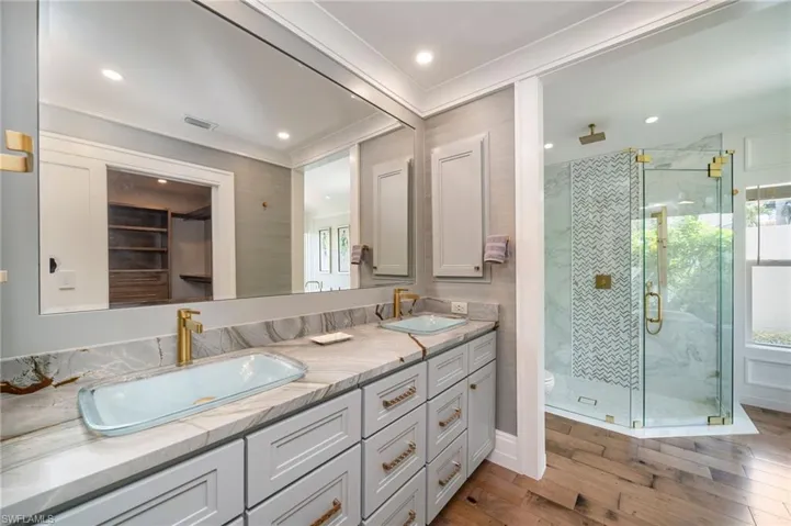 Owner's vanity