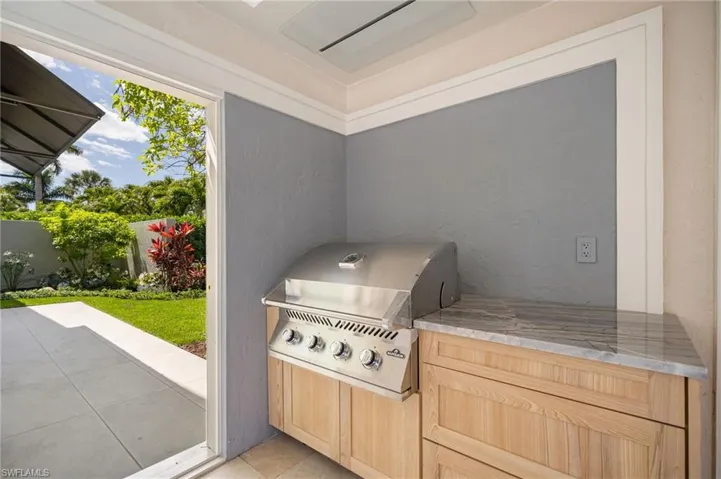 Built-in grill