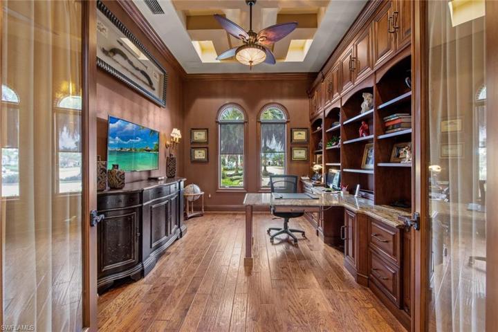 6079  Sunnyslope  DR, NAPLES, FL 34119
