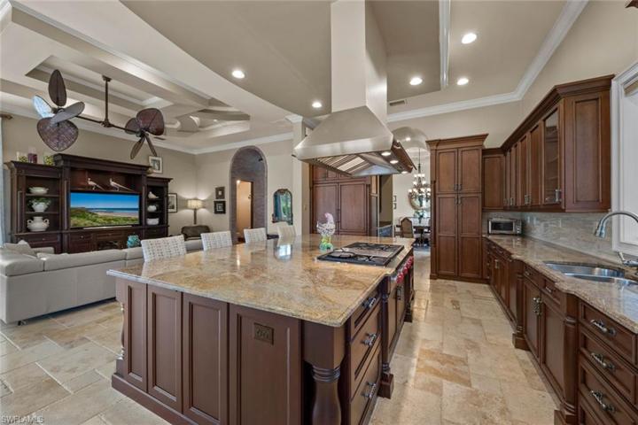 6079  Sunnyslope  DR, NAPLES, FL 34119