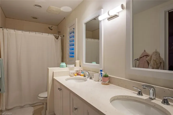 198 Carica Rd, Naples, Florida 34108