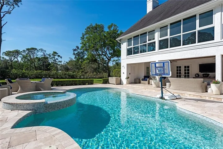 198 Carica Rd, Naples, Florida 34108