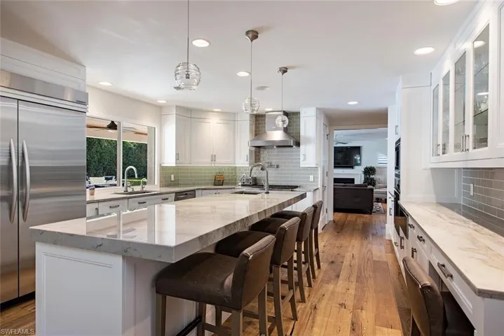 198 Carica Rd, Naples, Florida 34108