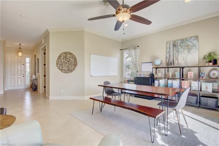 2545  Sawgrass Lake  CT, Cape Coral, FL 33909