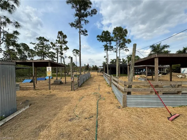 10761 Aqua Vista Ln, North Fort Myers Fl 33917