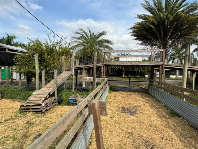 10761 Aqua Vista Ln, North Fort Myers Fl 33917