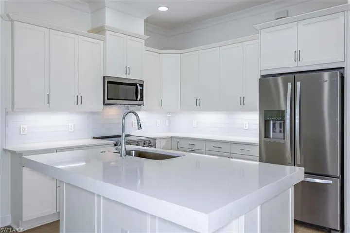 9032 Calypso Ct, Naples, Florida 34112
