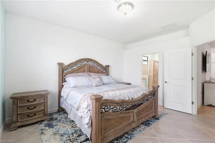 14040 Pine Lodge Ln, Fort Myers, Florida 33913