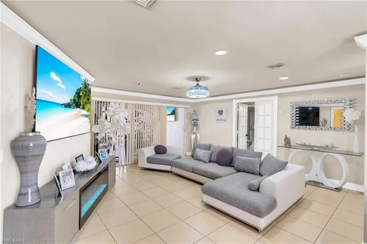 4587  25th SW CT, Naples, FL 34116