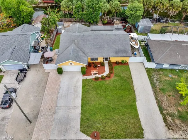 4587  25th SW CT, Naples, FL 34116