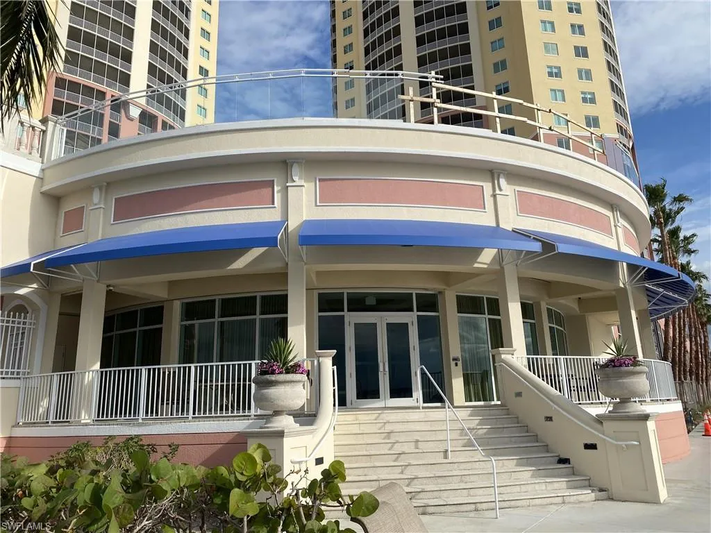 2745 1st ST, Fort Myers, FL 33916,224081705