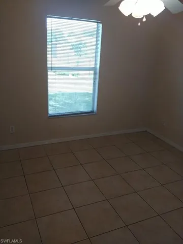 15421  Cemetery  RD, Fort Myers, FL 33905