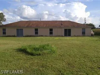 15421  Cemetery  RD, Fort Myers, FL 33905