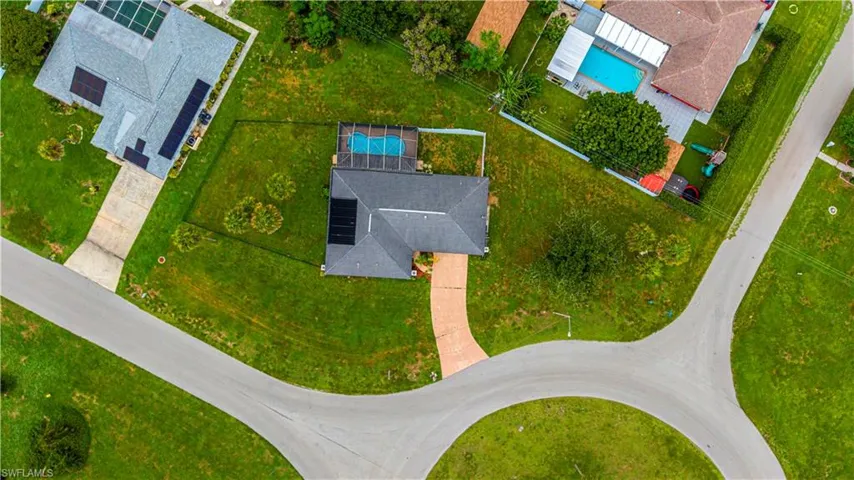 1618 Country Club Pkwy, Lehigh Acres, Florida 33936