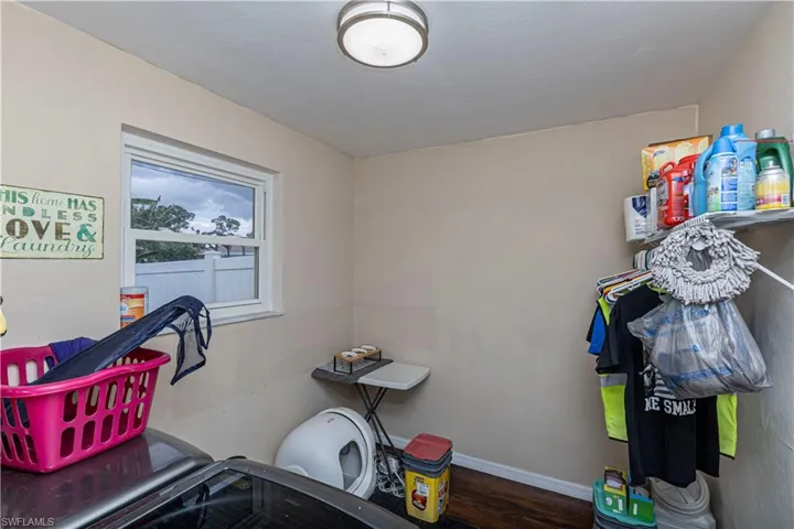 1618 Country Club Pkwy, Lehigh Acres, Florida 33936
