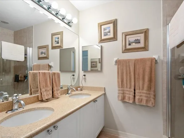 10806 Queen Anne Ln # 1303, Naples Fl 34109