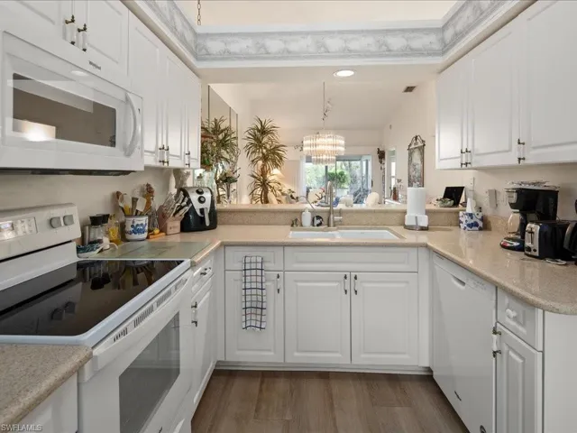 10806 Queen Anne Ln # 1303, Naples Fl 34109