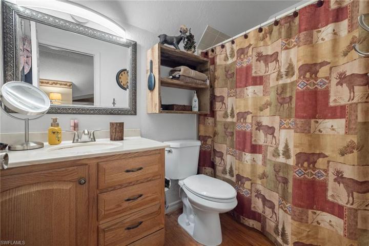 1517  Magnolia  AVE, Lehigh Acres, FL 33972