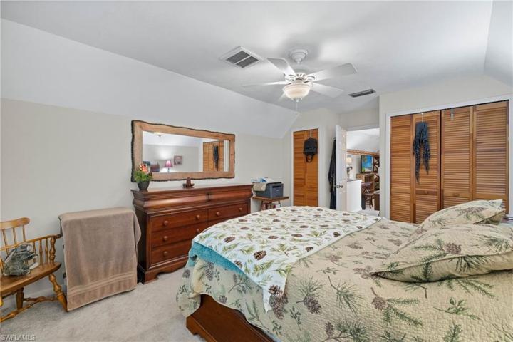 1517  Magnolia  AVE, Lehigh Acres, FL 33972