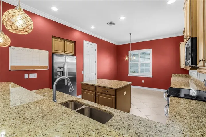 8108  Banyan Breeze  WAY, Fort Myers, FL 33908
