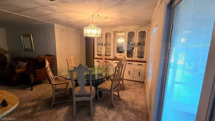 537 Charlemagne Blvd, Naples, Florida 34112