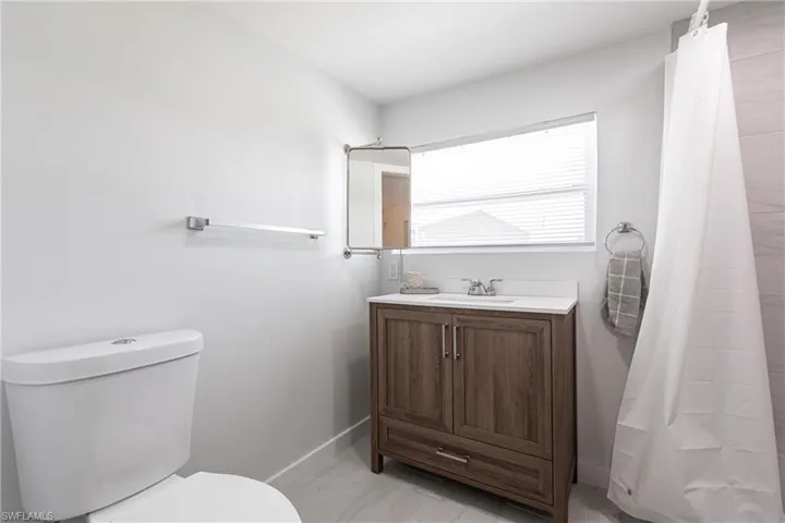 3913 Dewberry Ln, St. James City, Florida 33956