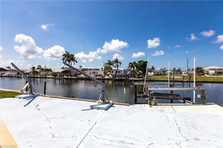 3913 Dewberry Ln, St. James City, Florida 33956