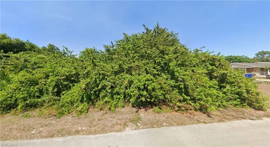 5228 3rd St W, Lehigh Acres Fl 33971
